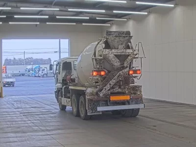 Isuzu GIGA  с аукциона в Японии