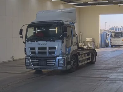 Isuzu GIGA  с аукциона в Японии