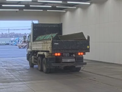 Isuzu GIGA  с аукциона в Японии