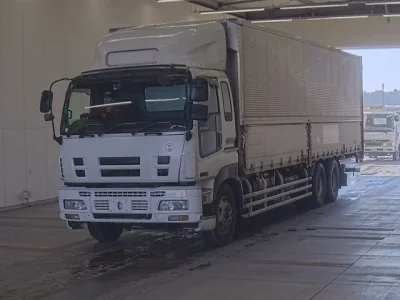 Isuzu GIGA  с аукциона в Японии