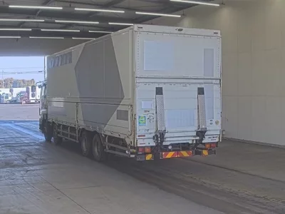 Isuzu GIGA  с аукциона в Японии