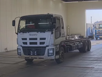 Isuzu GIGA  с аукциона в Японии