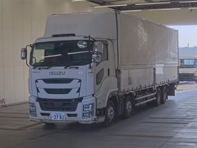 Isuzu GIGA  с аукциона в Японии