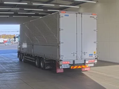 Isuzu GIGA  с аукциона в Японии