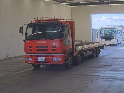 Isuzu GIGA  с аукциона в Японии