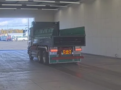 Isuzu GIGA  с аукциона в Японии