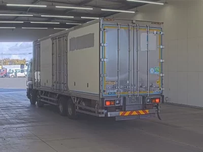 Isuzu GIGA  с аукциона в Японии