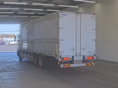 Isuzu GIGA  с аукциона в Японии