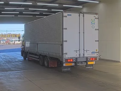 Isuzu GIGA  с аукциона в Японии