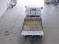 Mitsubishi CANTER лот № 10 оценка 3  с аукциона в Японии 2