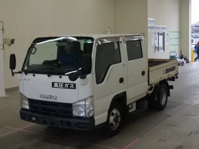 Isuzu ELF  с аукциона в Японии
