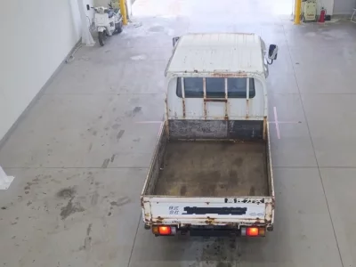 Isuzu ELF  с аукциона в Японии