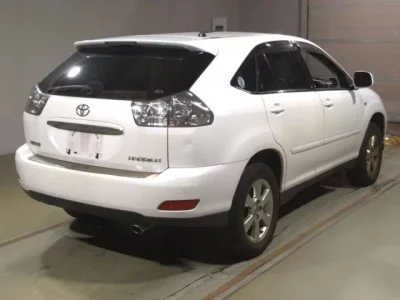 Toyota HARRIER  с аукциона в Японии