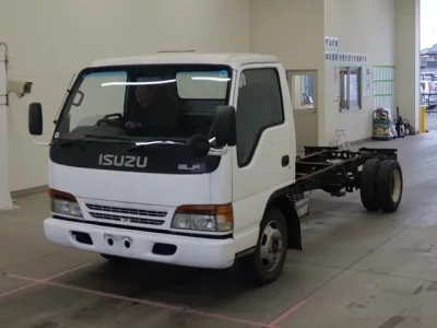 Isuzu ELF  с аукциона в Японии