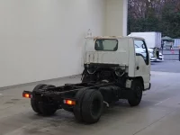 Isuzu ELF лот № 18 оценка R  с аукциона в Японии 1