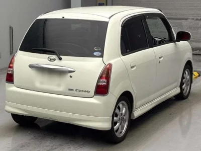 Daihatsu MIRA  с аукциона в Японии