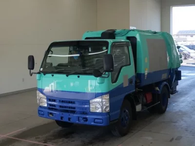 Isuzu ELF  с аукциона в Японии
