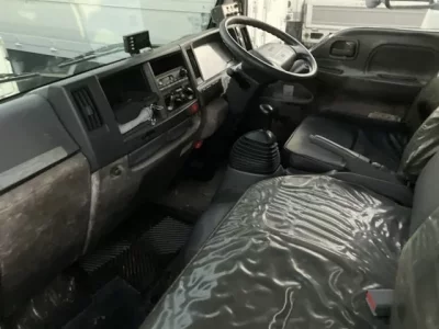 Isuzu ELF  с аукциона в Японии