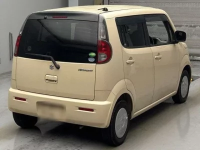 Suzuki MRWAGON