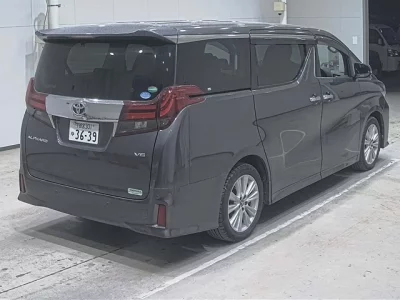 Toyota ALPHARD  с аукциона в Японии