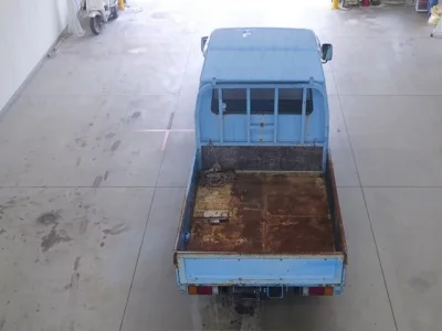 Isuzu ELF  с аукциона в Японии
