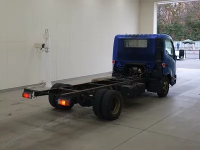 Hino DUTRO  с аукциона в Японии
