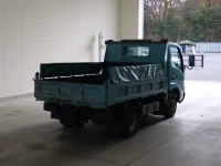 Hino DUTRO лот № 37 оценка R  с аукциона в Японии 1