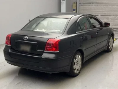 Toyota AVENSIS SEDAN