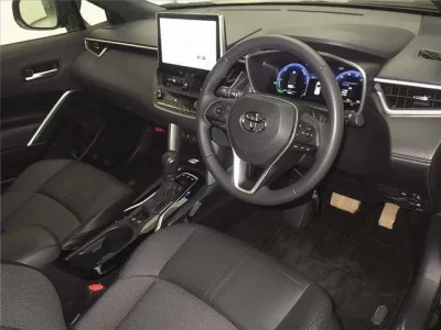 Toyota COROLLA CROSS  с аукциона в Японии