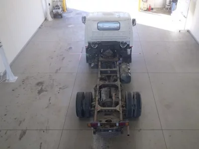 Isuzu ELF  с аукциона в Японии