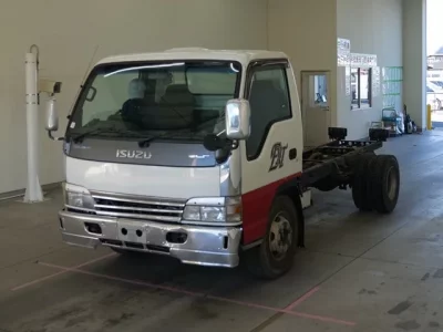Isuzu ELF  с аукциона в Японии