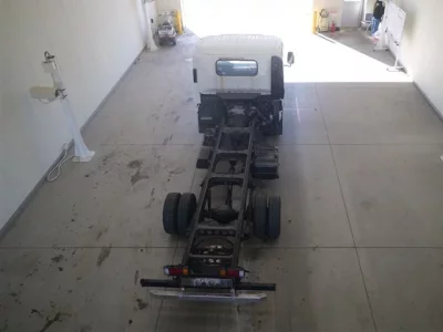 Isuzu ELF  с аукциона в Японии