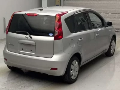 Nissan NOTE  с аукциона в Японии