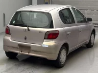 Toyota VITZ лот № 18089 оценка 3  с аукциона в Японии 1