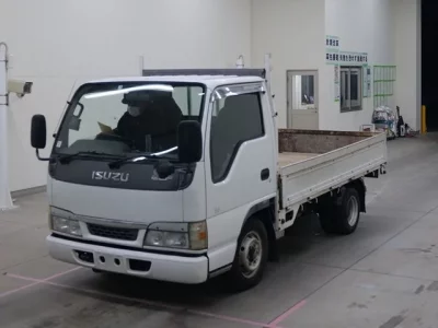 Isuzu ELF  с аукциона в Японии