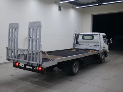 Hino DUTRO  с аукциона в Японии