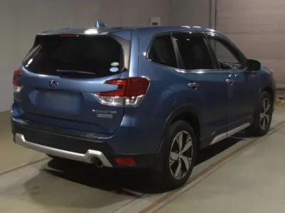 Subaru FORESTER  с аукциона в Японии