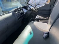 Mitsubishi CANTER лот № 64 оценка RB  с аукциона в Японии 4