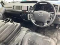 Toyota HIACE VAN лот № 20072 оценка RA  с аукциона в Японии 3