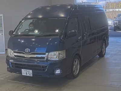 Toyota HIACE VAN  с аукциона в Японии
