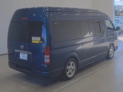 Toyota HIACE VAN  с аукциона в Японии