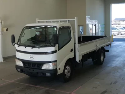 Hino DUTRO  с аукциона в Японии