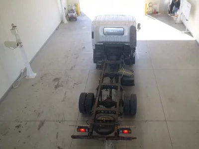 Isuzu ELF  с аукциона в Японии