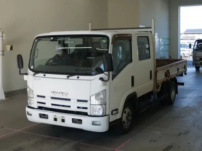 Isuzu ELF  с аукциона в Японии