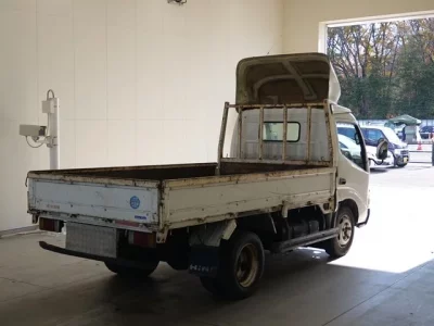Hino DUTRO  с аукциона в Японии