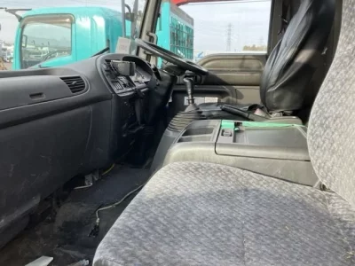 Isuzu FORWARD  с аукциона в Японии