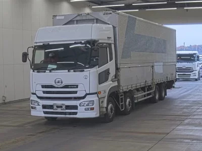 Nissan QUON  с аукциона в Японии