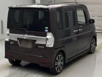 Daihatsu TANTO лот № 3098 оценка 3.5  с аукциона в Японии 1