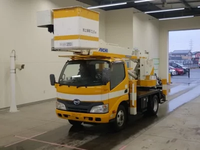 Hino DUTRO  с аукциона в Японии