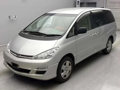 Toyota ESTIMA  с аукциона в Японии